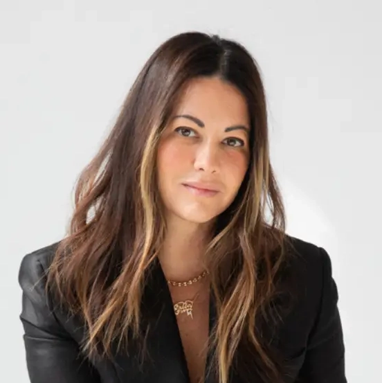 Erica Hanks Headshot